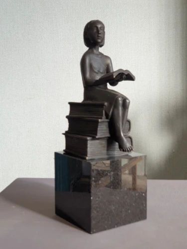 Skaitanti mergaitė – Liutauras Griežė (3)